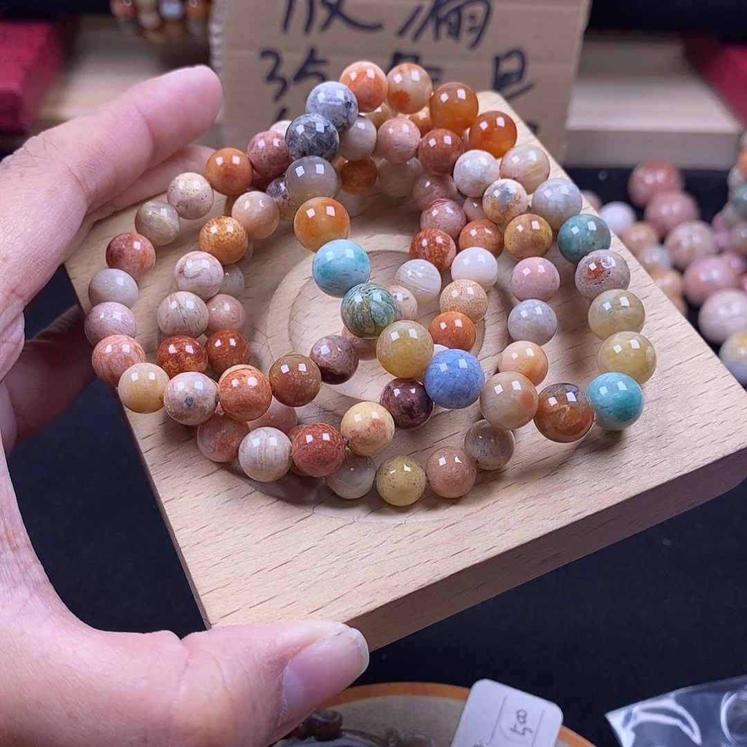 硅化珊瑚（珊瑚玉）手牌未镶嵌坚*?