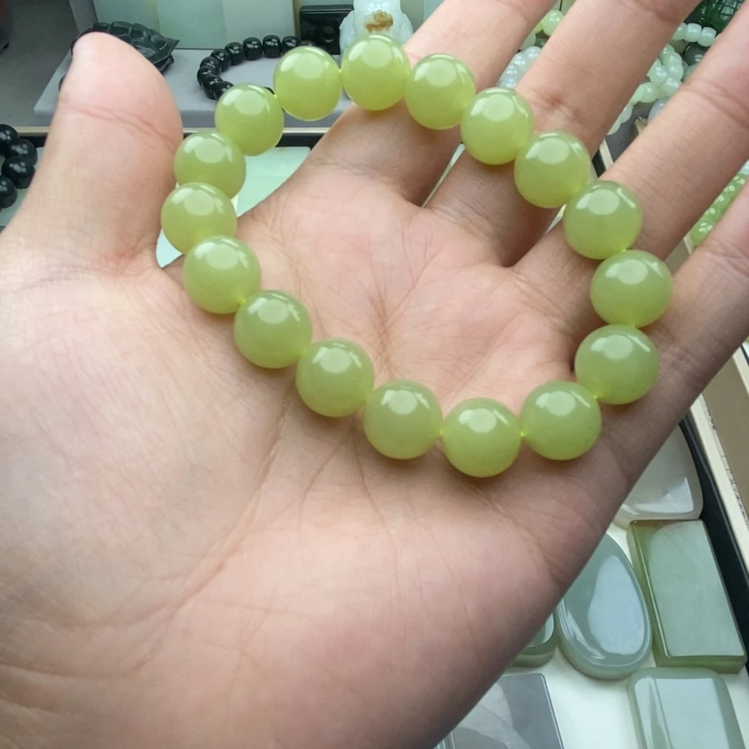 风***明和田玉未镶嵌颈饰