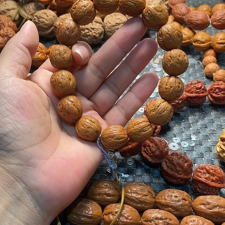 阿***超手串文玩核桃粗筋