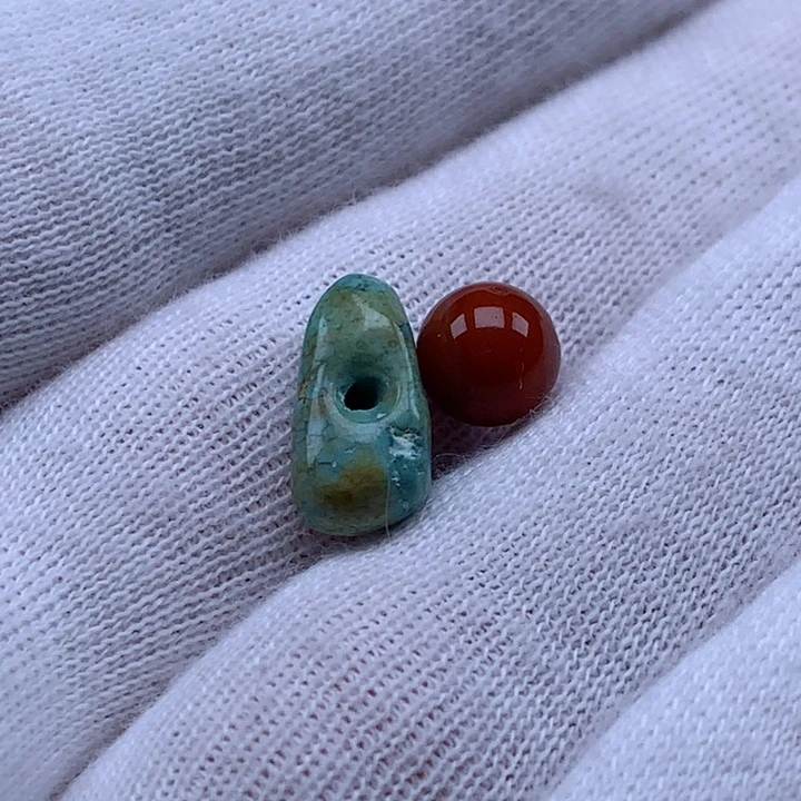 南红玛瑙未镶嵌珠宝奇石