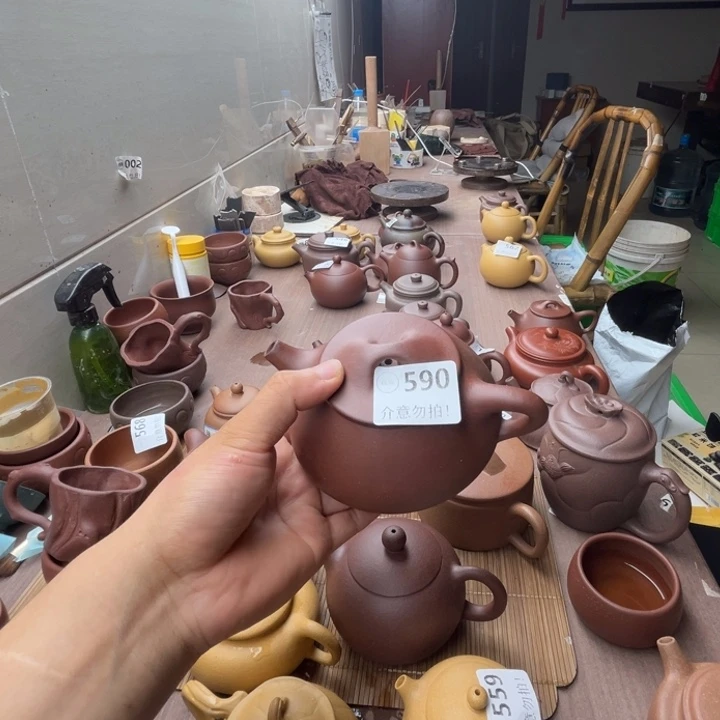 茶壶紫砂底槽清石瓢300左右瑕疵