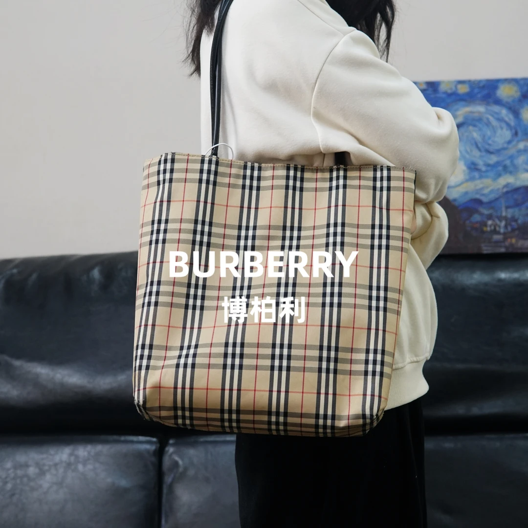 95新 BURBERRY/博柏利 巴宝莉/格纹单肩包/ZG02506566/6566