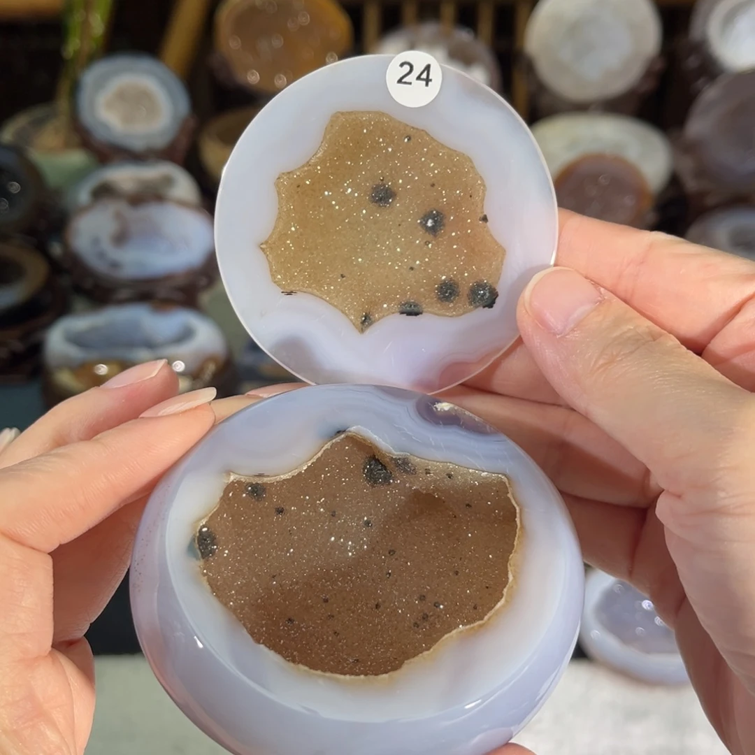 水晶未镶嵌大型摆件（非配饰）