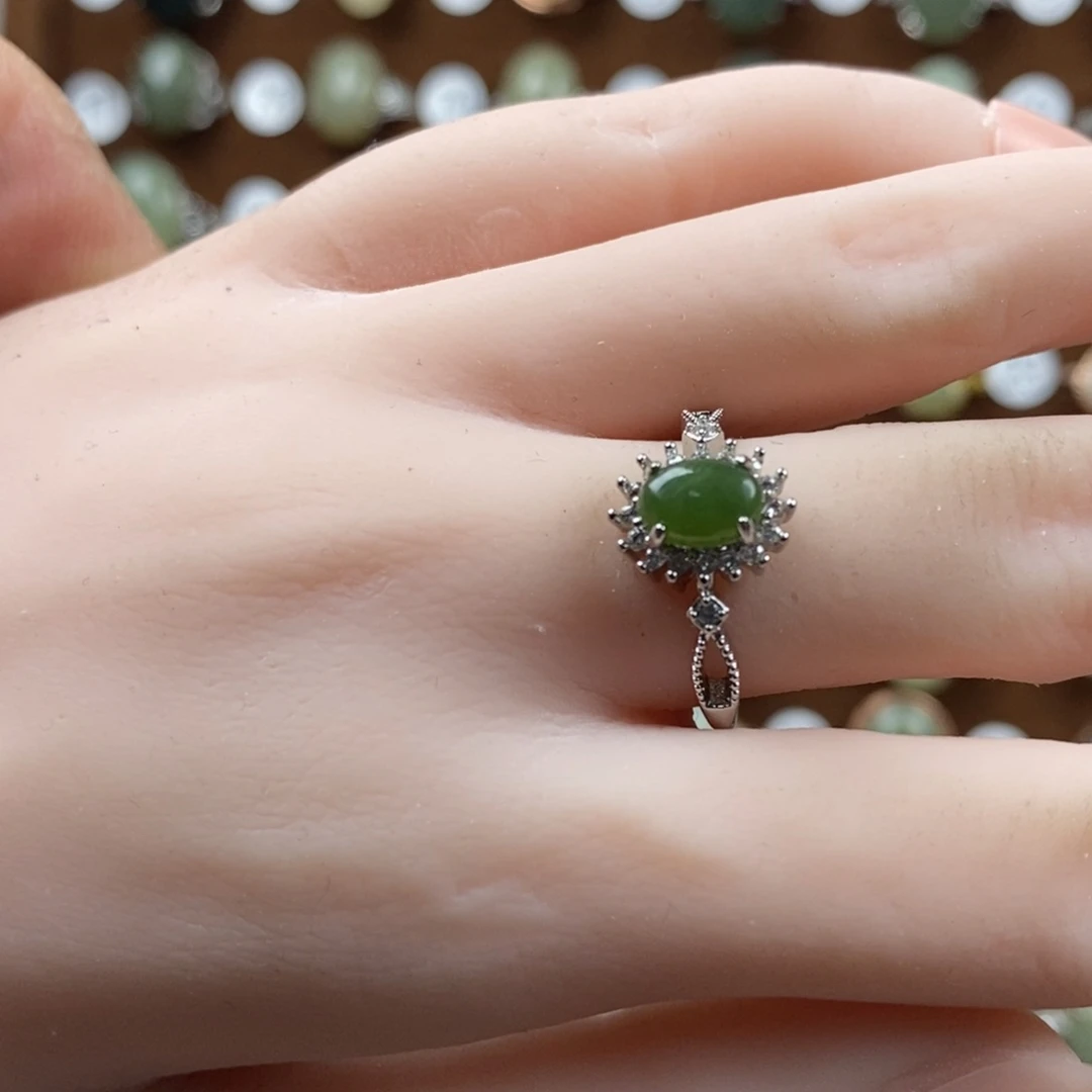 和田玉（碧玉）戒指合金