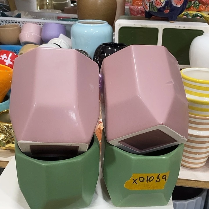 摆件陶盆有孔 瑕疵介意勿拍