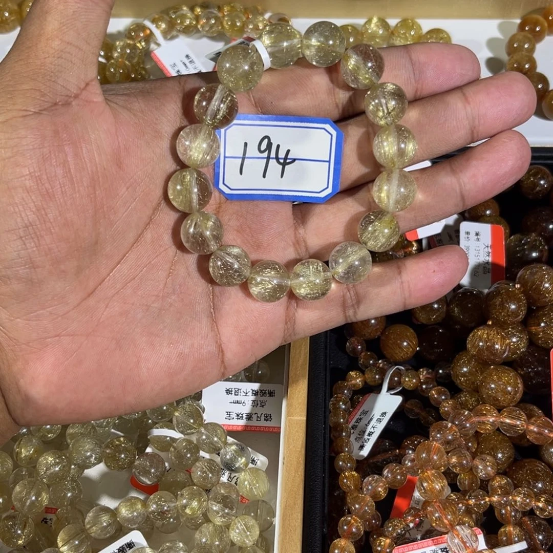 未镶嵌手链水晶芳****。晶莹剔透