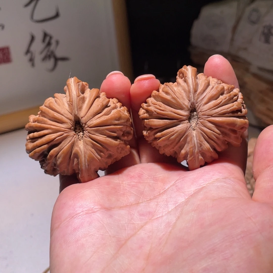 简***，手串/手链核桃44全品楼子