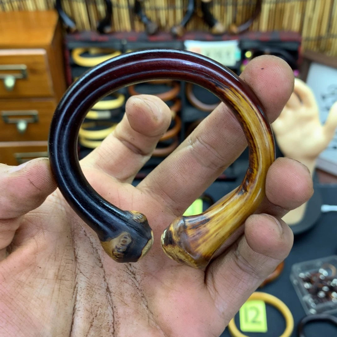 直播间看好细节。 不退不换