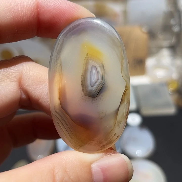 玛瑙/玉髓颈饰未镶嵌