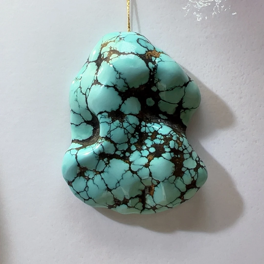 绿松石未镶嵌挂件