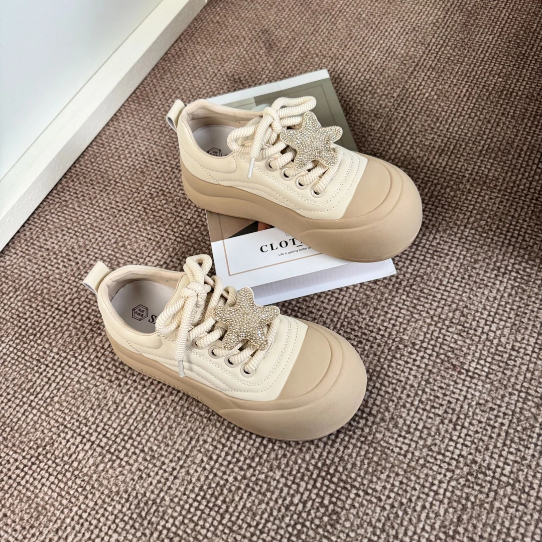 萨玛驰时尚休闲圆头女款软底低帮系带星星百搭休闲女鞋/165110054