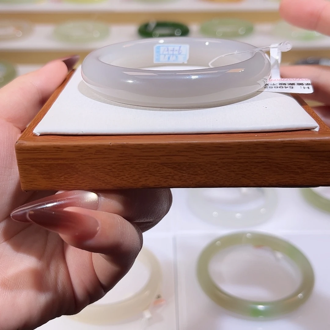 和田玉未镶嵌手镯冰紫