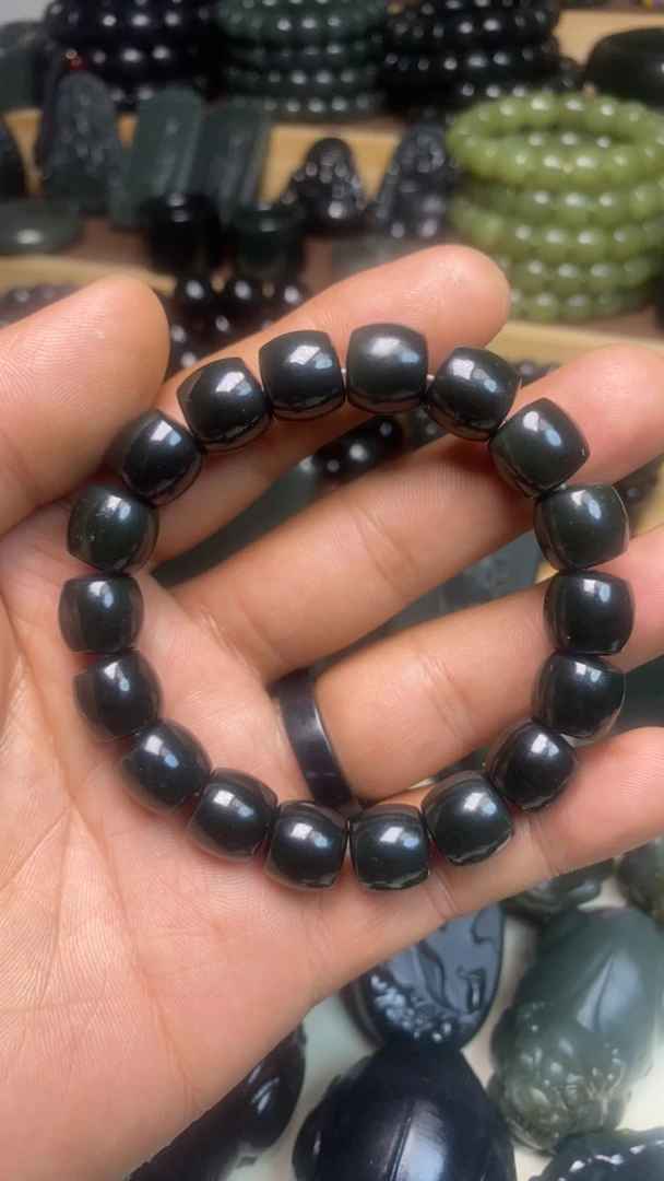 和田玉青玉卡12直切