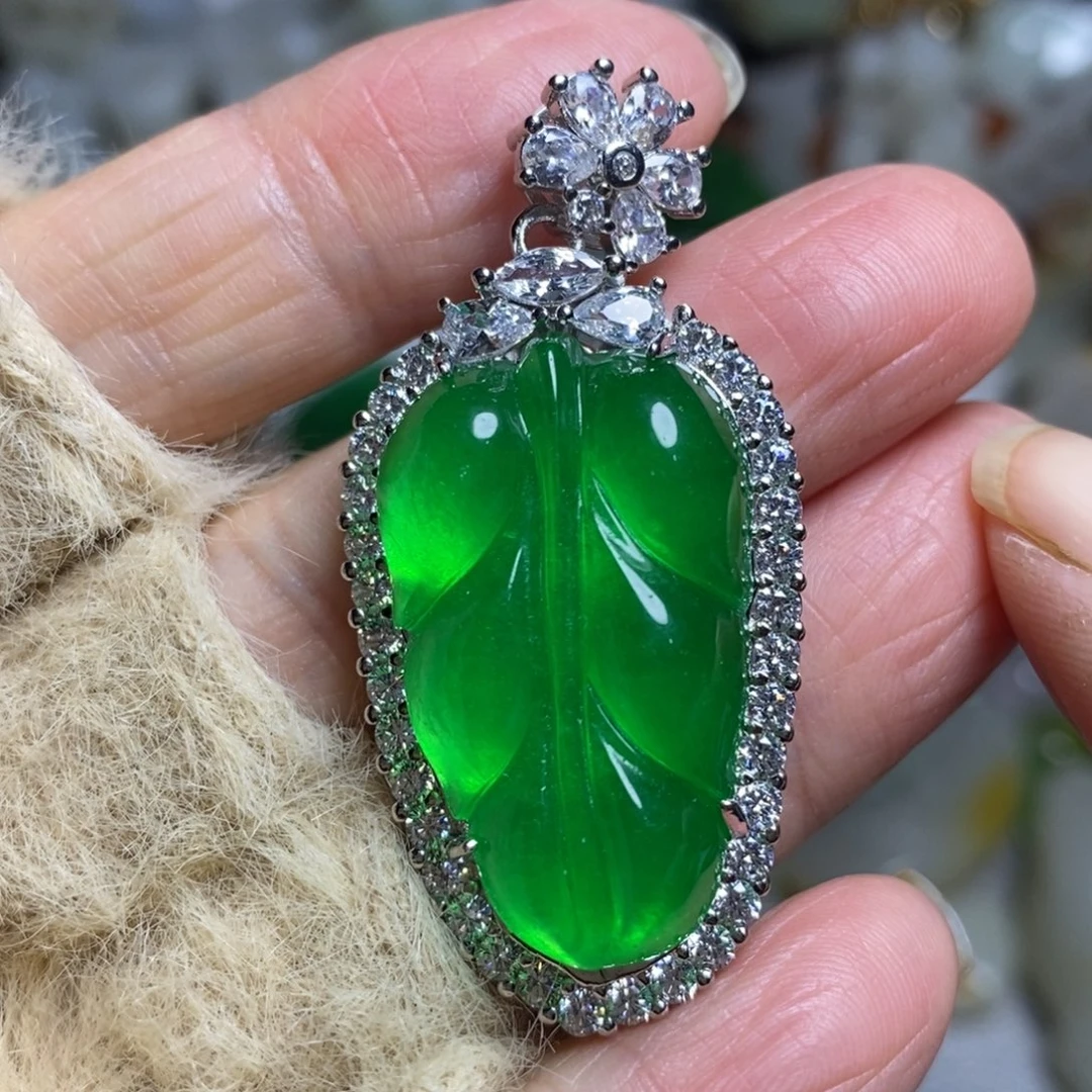 和田玉（糖玉）银S925镶嵌颈饰