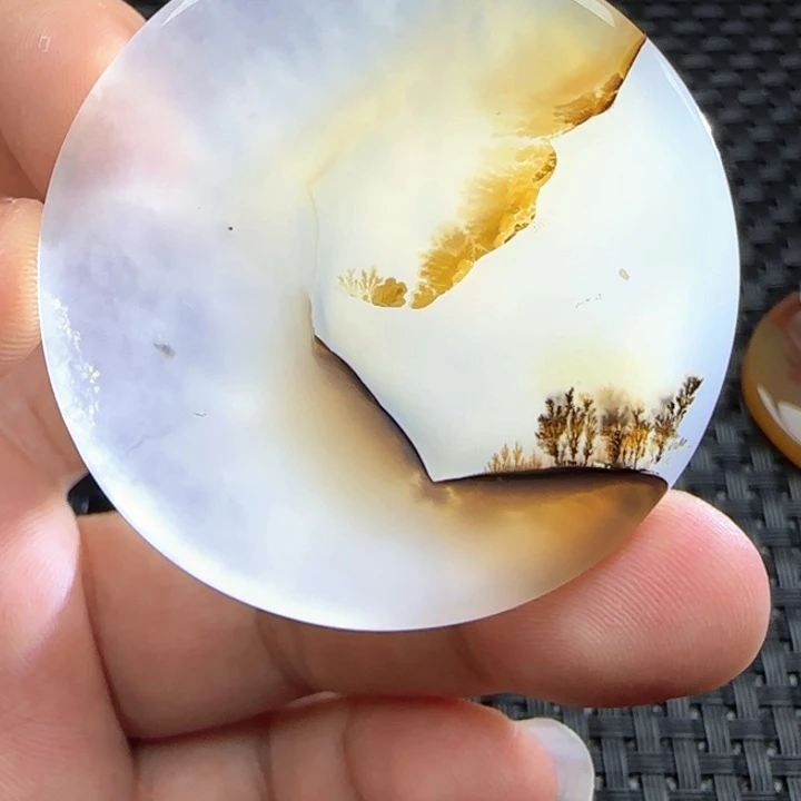 老***生玛瑙/玉髓颈饰未镶嵌