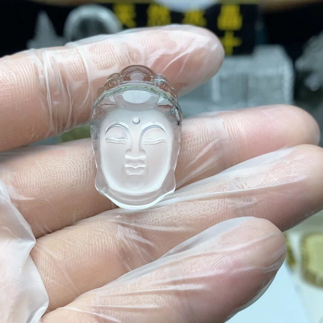 水晶颈饰未镶嵌音**场