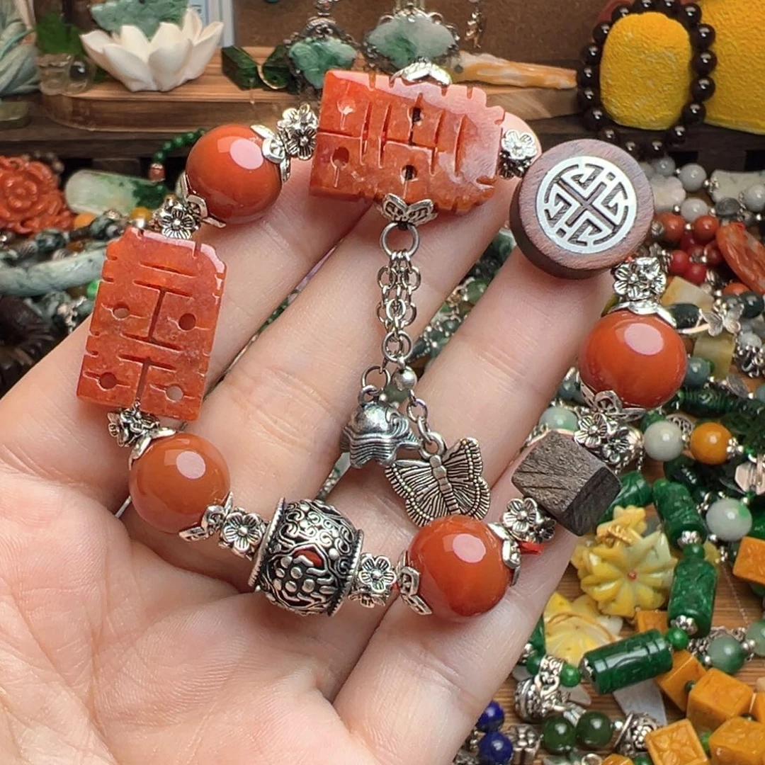 翡翠未镶嵌颈饰吊坠