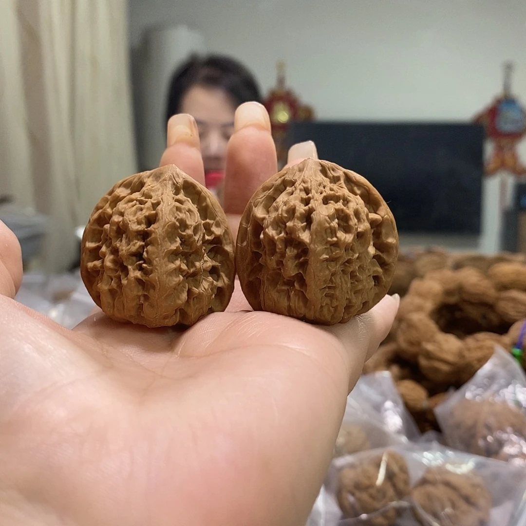 把件文玩核桃36野牛