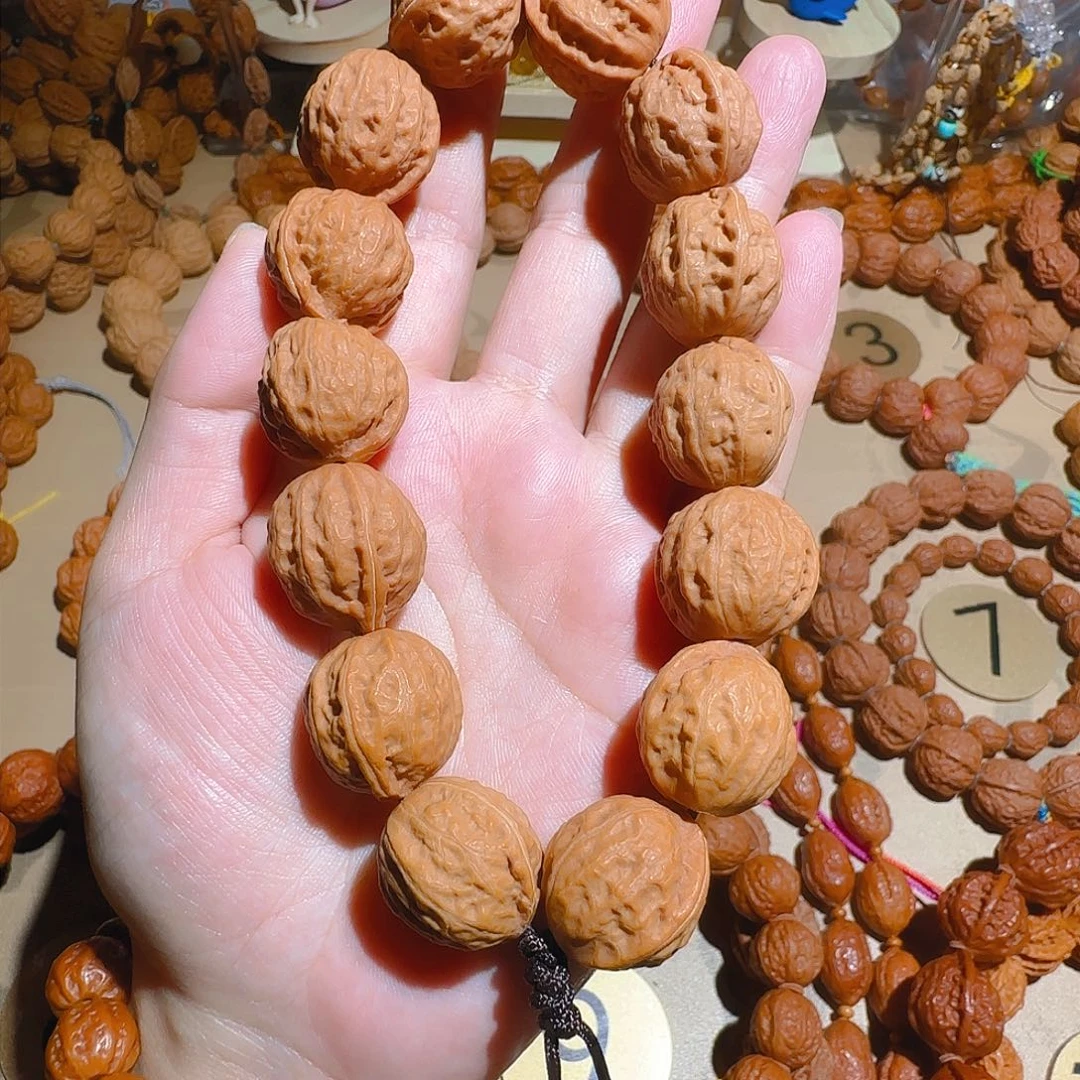 文玩核桃吊坠磨盘八棱