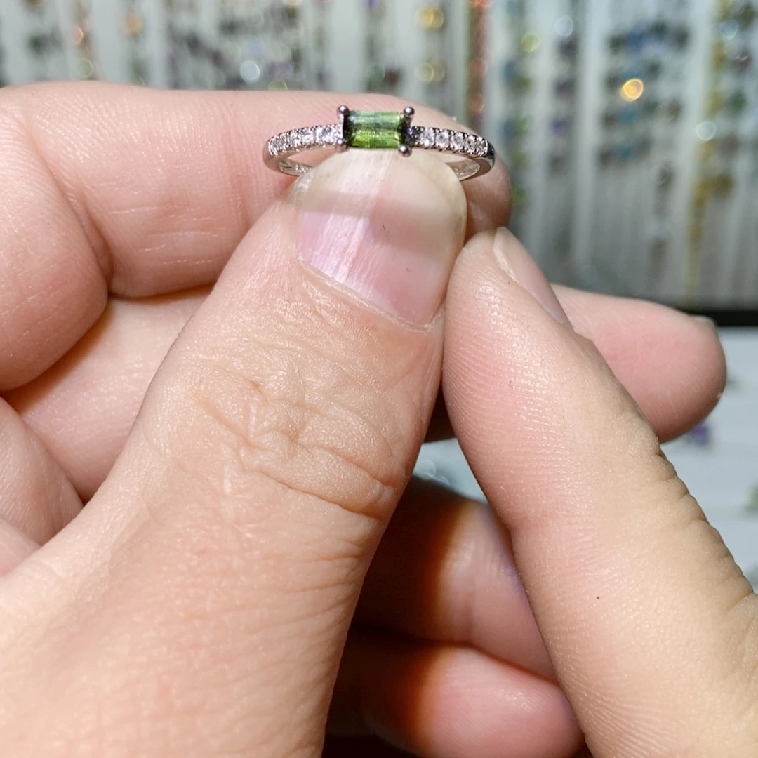 绿水晶戒指银S925镶嵌