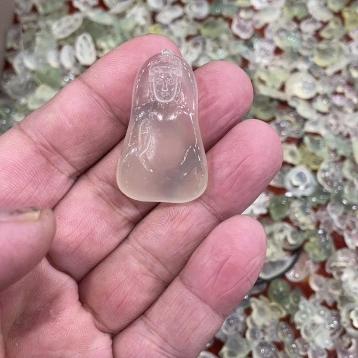 蛇纹石玉合金颈饰