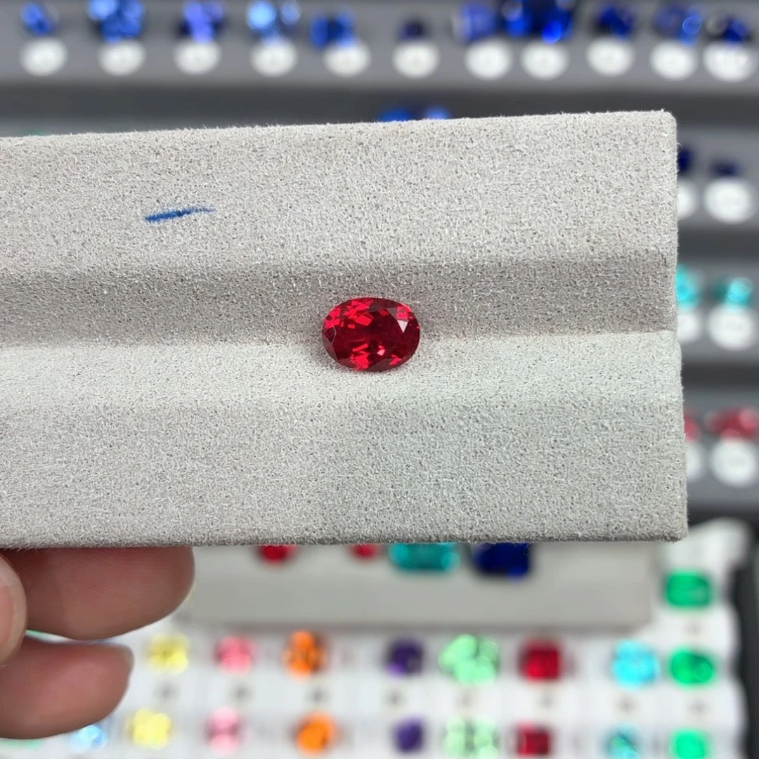 林***呀裸石合成（培育）红宝石1.79ct