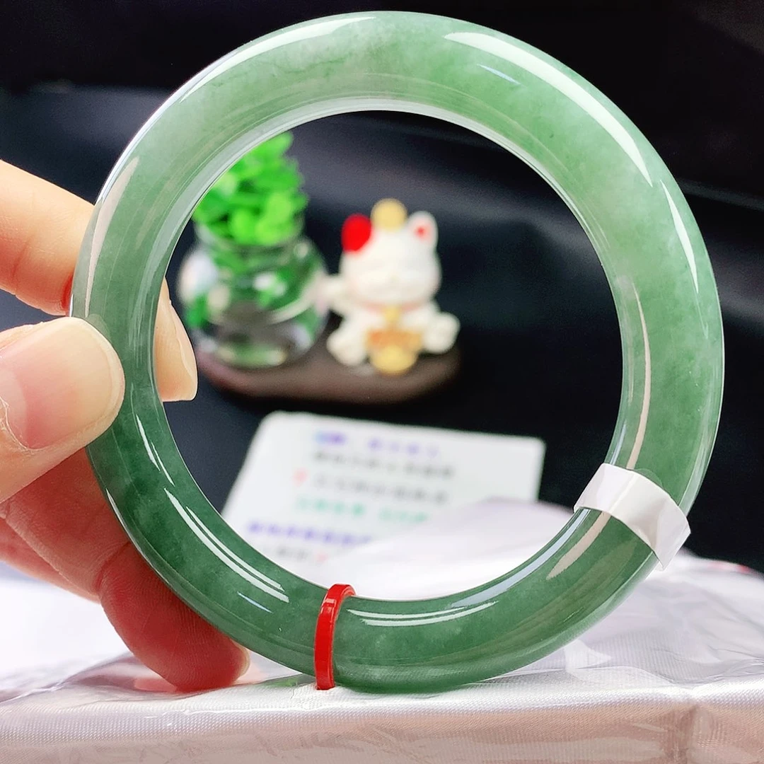 未镶嵌手镯翡翠57胖