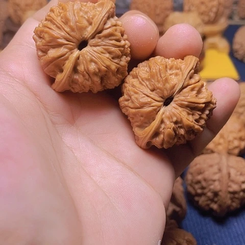 吊坠文玩核桃40龙洞峪福利价