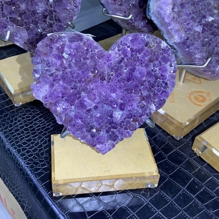 未镶嵌珠宝半成品水晶