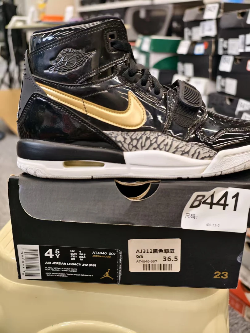 Nike  312黑色漆皮 36.5码 全新原盒 B441 gui