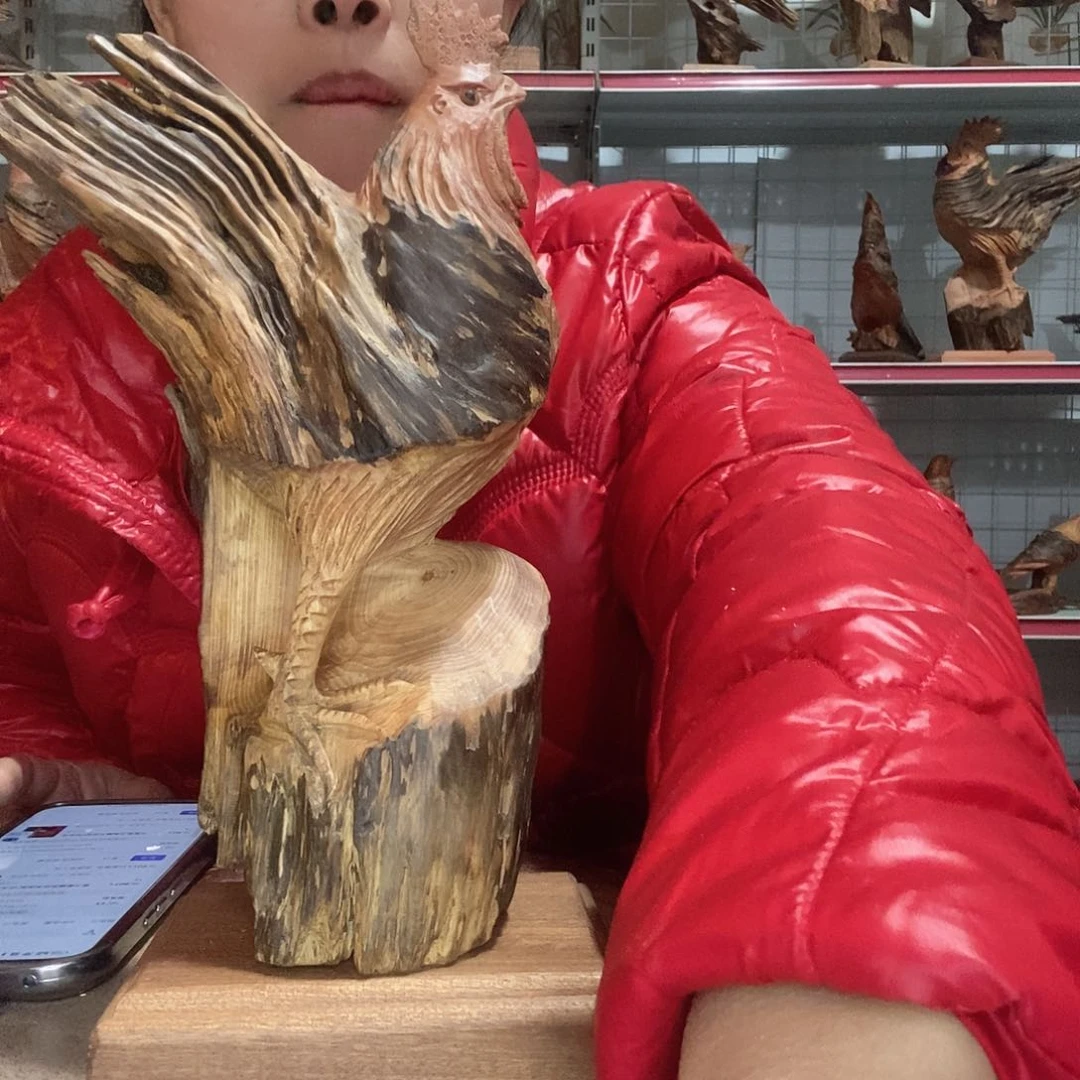 松木?****?琥珀木精美自然摆件