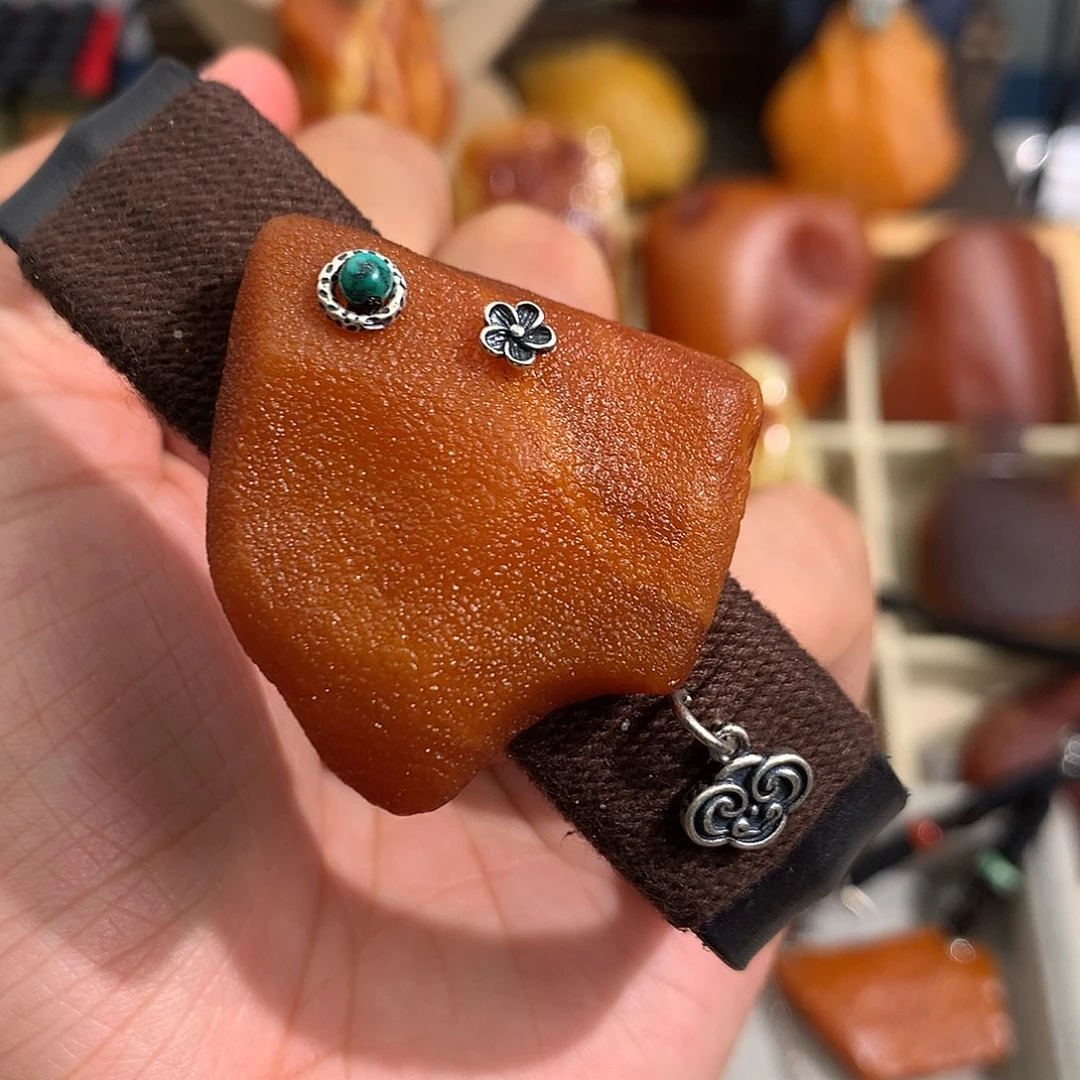 蜜蜡裸石未镶嵌你