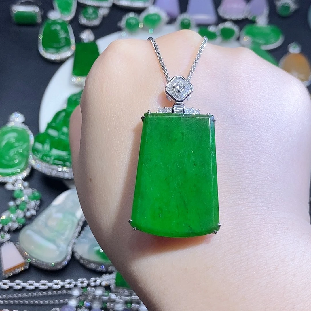 翡翠18K金镶嵌吊坠(不含链)吊坠