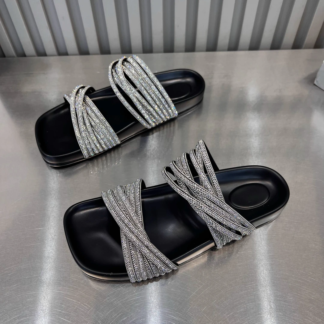 2025年夏季新款方头水钻交叉带一字拖鞋女外穿时尚百搭休闲凉拖鞋