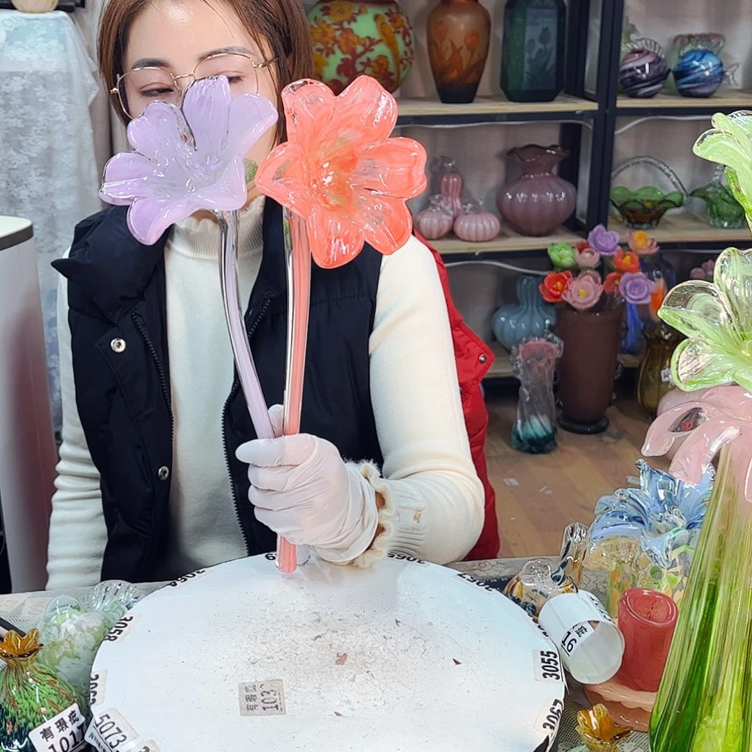 2朵瑕花福利家悦琉璃工艺品