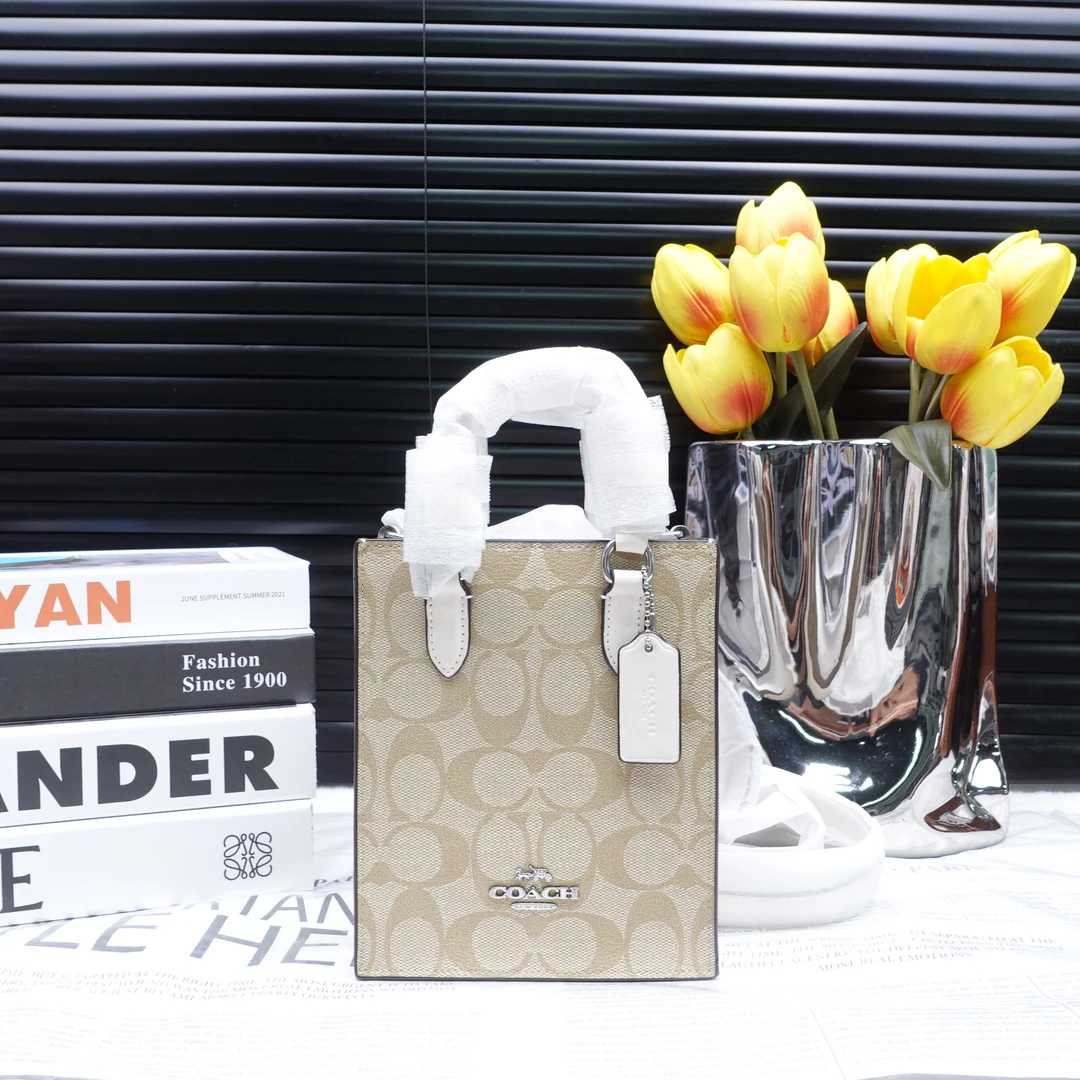 95新 COACH/蔻驰 单肩包/T10297472