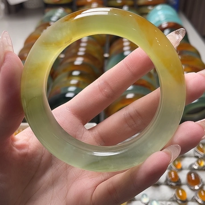 蛇纹石玉未镶嵌手镯56.5
