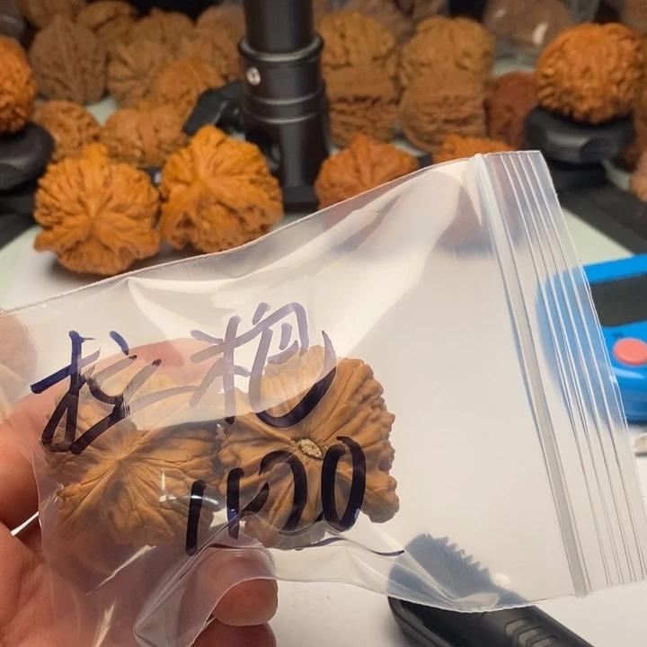 ****腚吊坠文玩核桃1111111！111