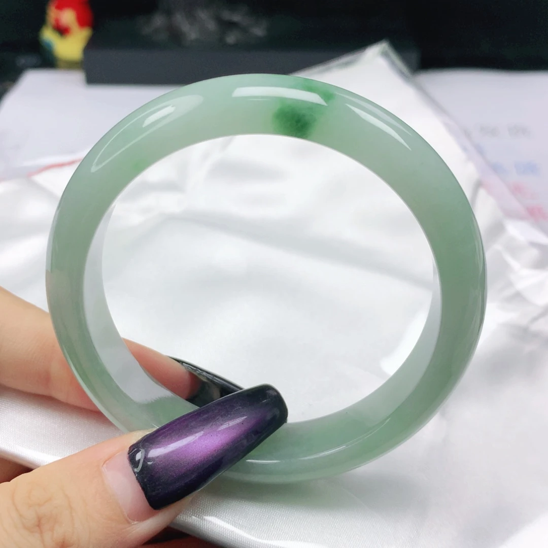 云***影未镶嵌手镯翡翠翡翠56.6飘蓝花正圈