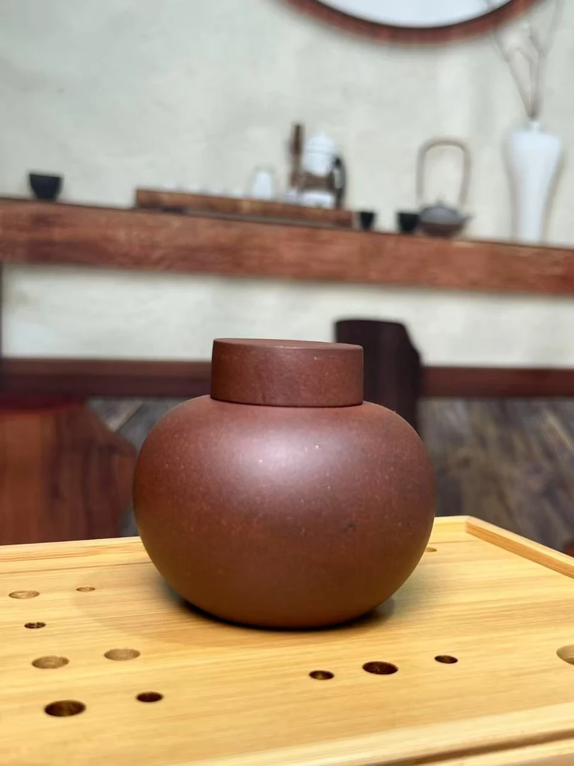 全手工茶叶罐 古法制作  原矿紫泥 约200 c c 小巧精致  可玩性强