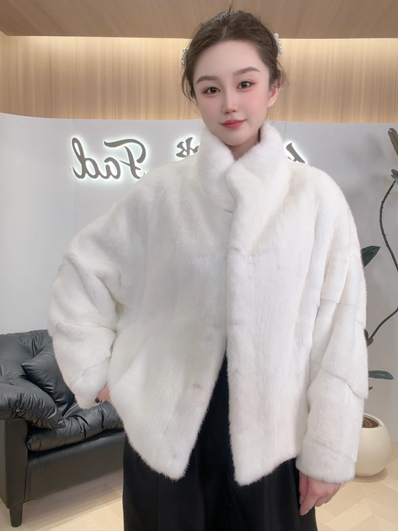 2025新款丹麦进口天鹅绒貂皮大衣整貂年轻短款水貂皮草外套女款冬