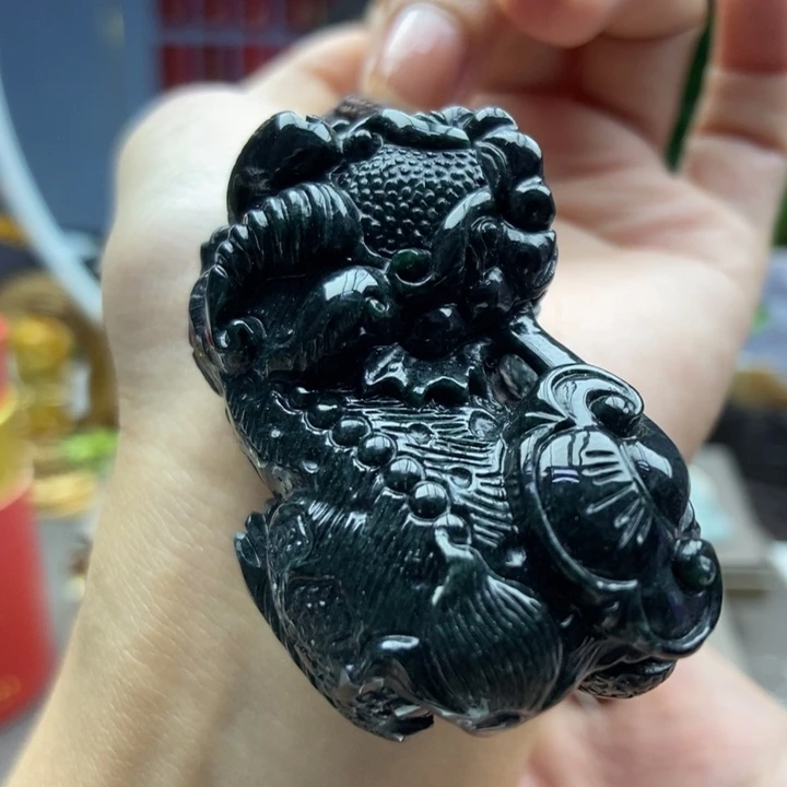 翡翠未镶嵌颈饰吊坠53