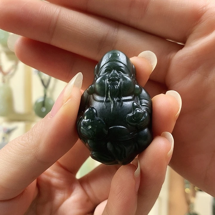 颈饰未镶嵌和田玉欣*