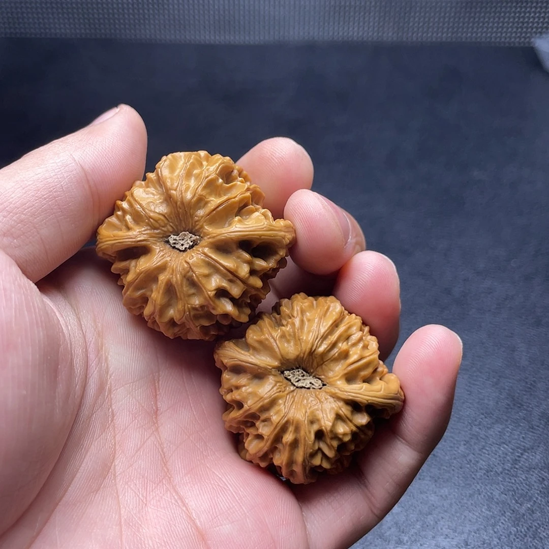 把件文玩核桃文玩核桃01