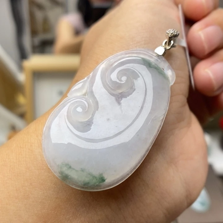 【闪购商品】颈饰银S925镶嵌翡翠35