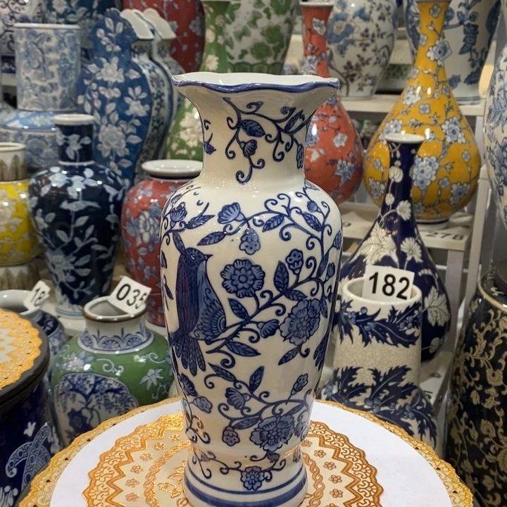 【闪购商品】摆件陶瓷花瓶摆件。。。