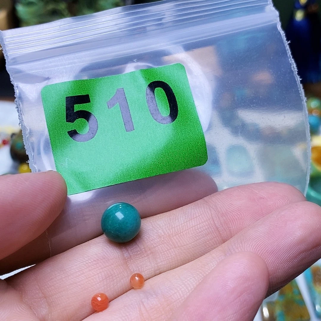 未镶嵌南红玛瑙珠宝奇石