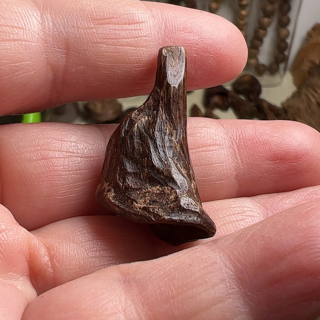 沉香碎屑沉香加里曼丹沉香1.6克