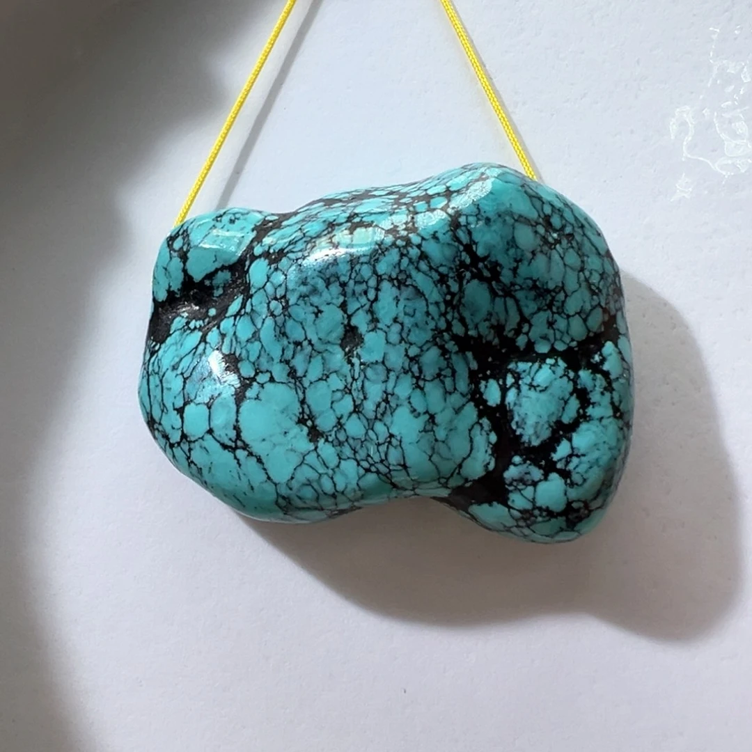 绿松石未镶嵌挂件