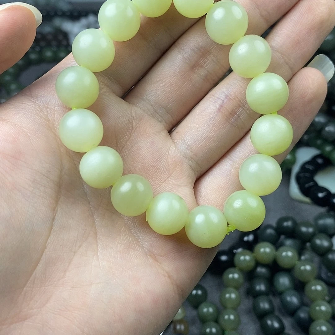 手串未镶嵌和田玉秦*牛